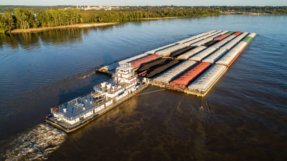 Barge Traffic Restrictions on the Mississippi River and Bulk Agricultural Exports